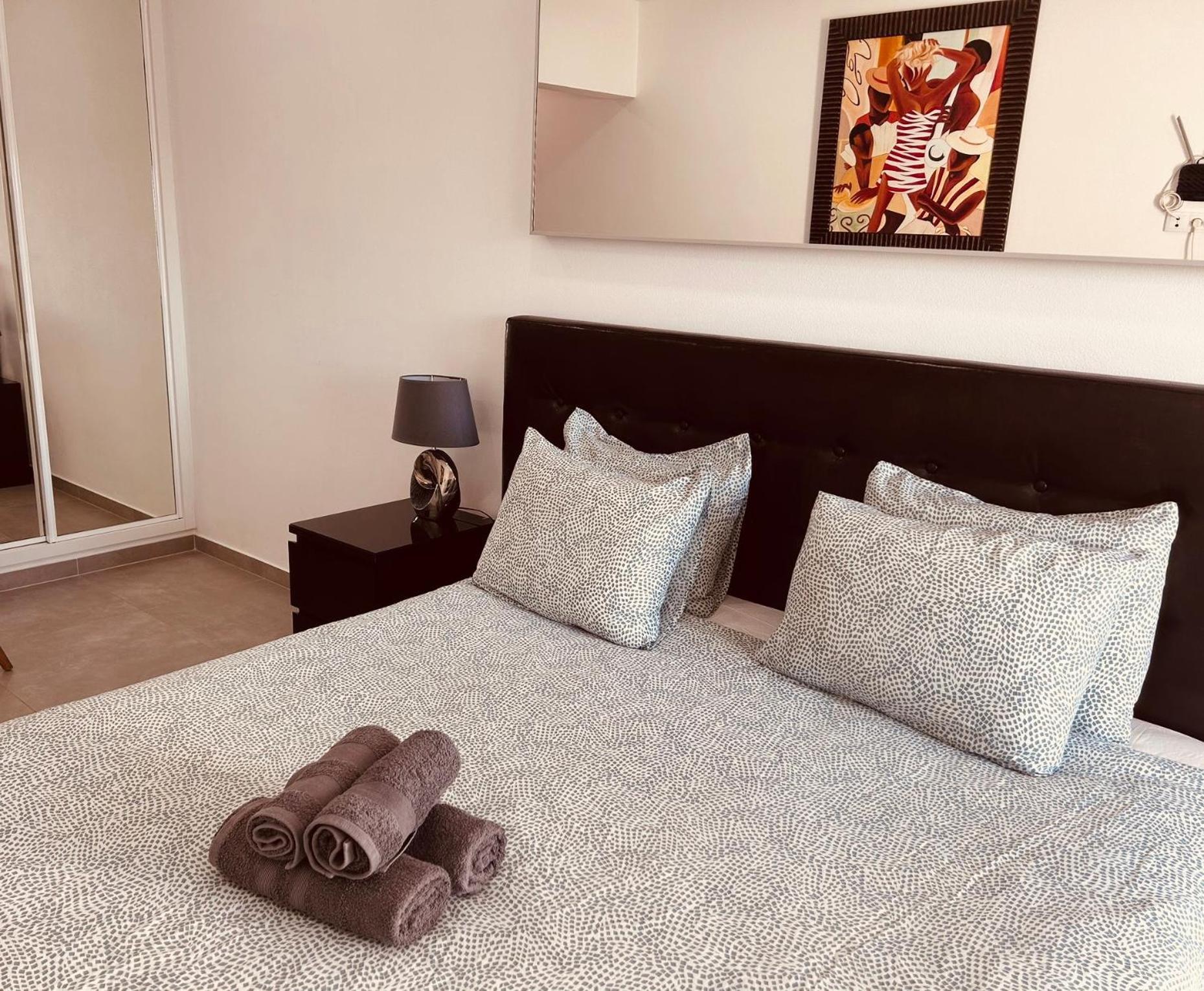 Central Lagos Apt With Marina Views Near Beaches Eksteriør billede
